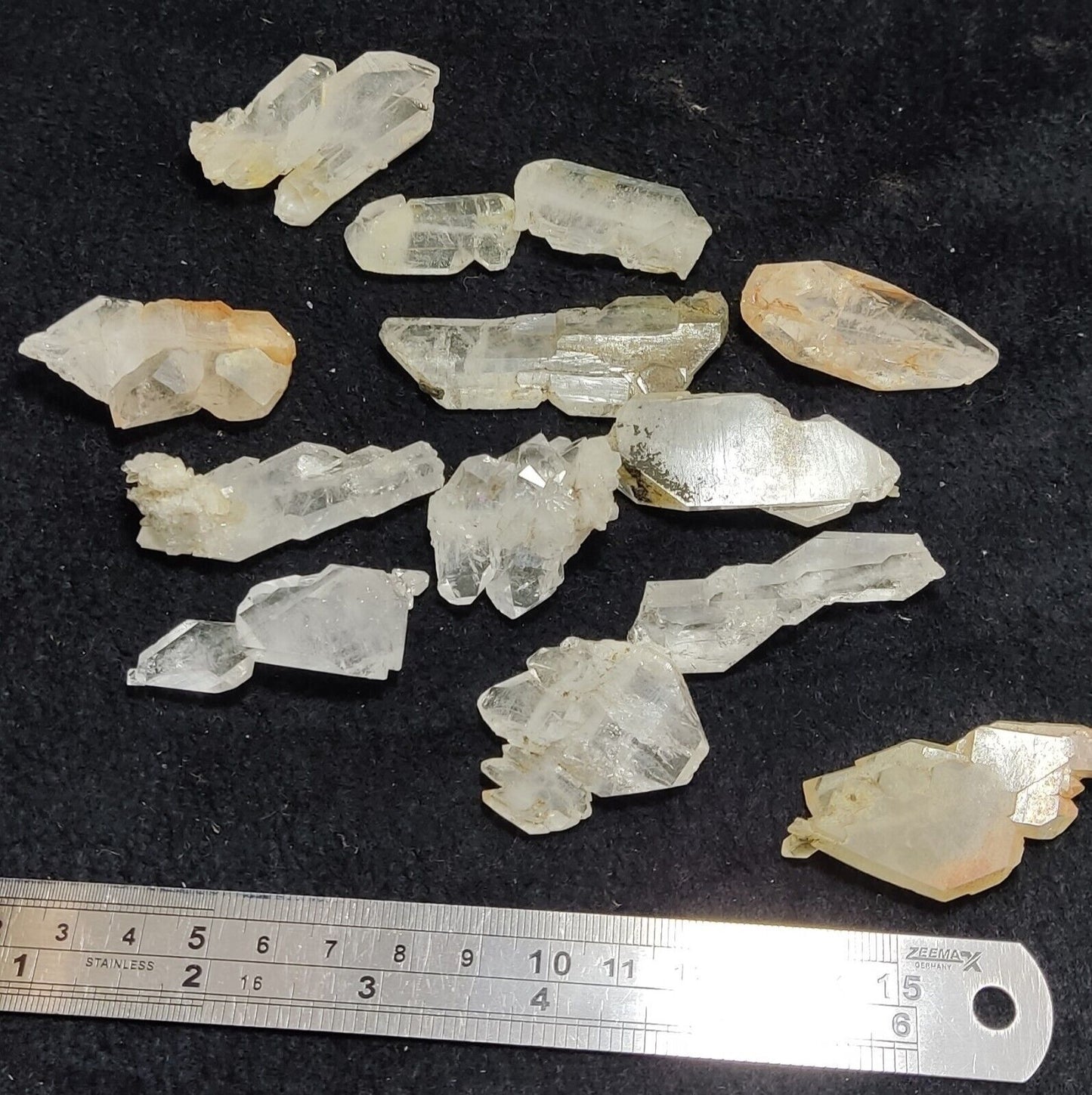 13 Faden/chlorite quartz Crystals