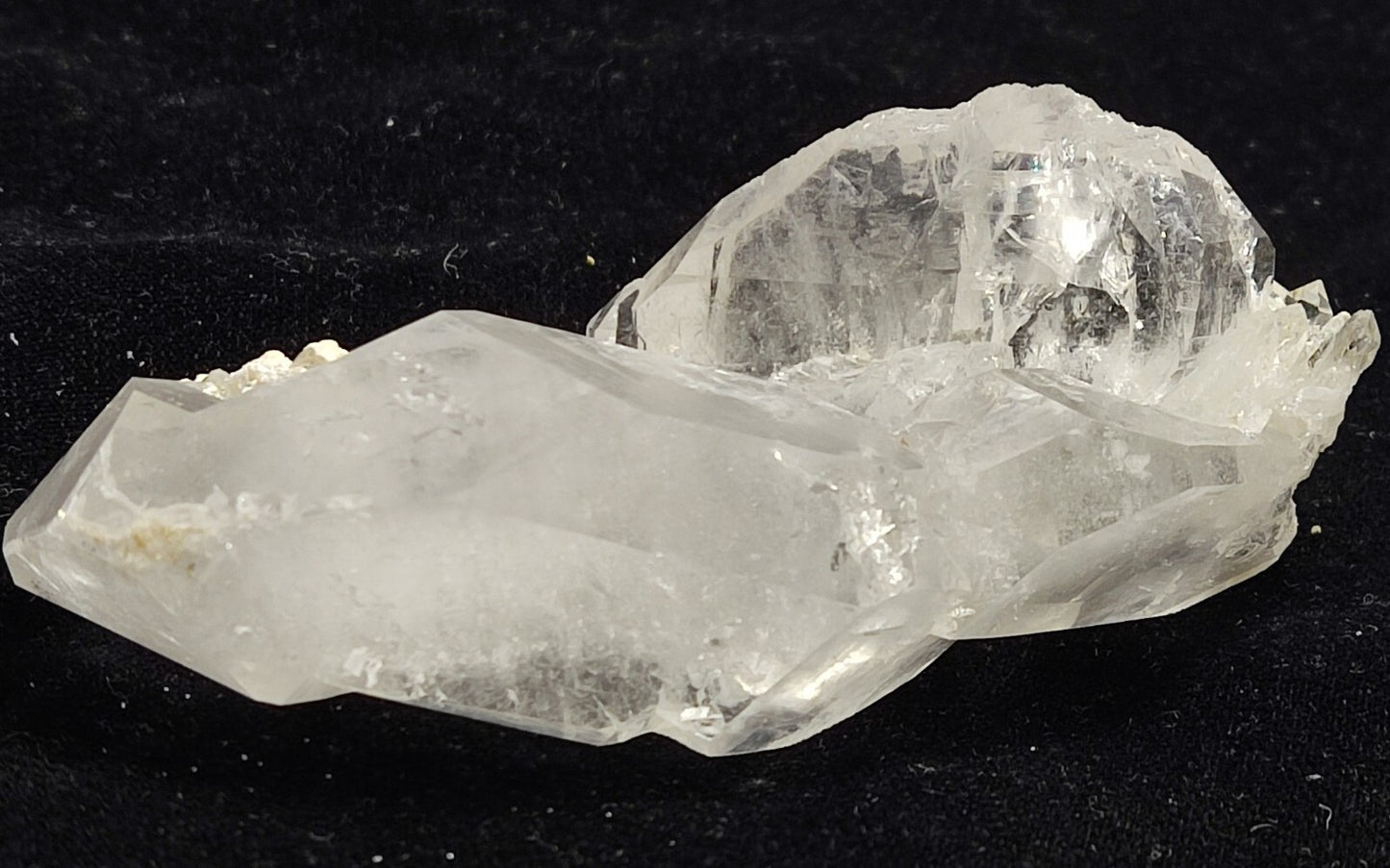 An Aesthetic terminated Quartz specimen 77 grams