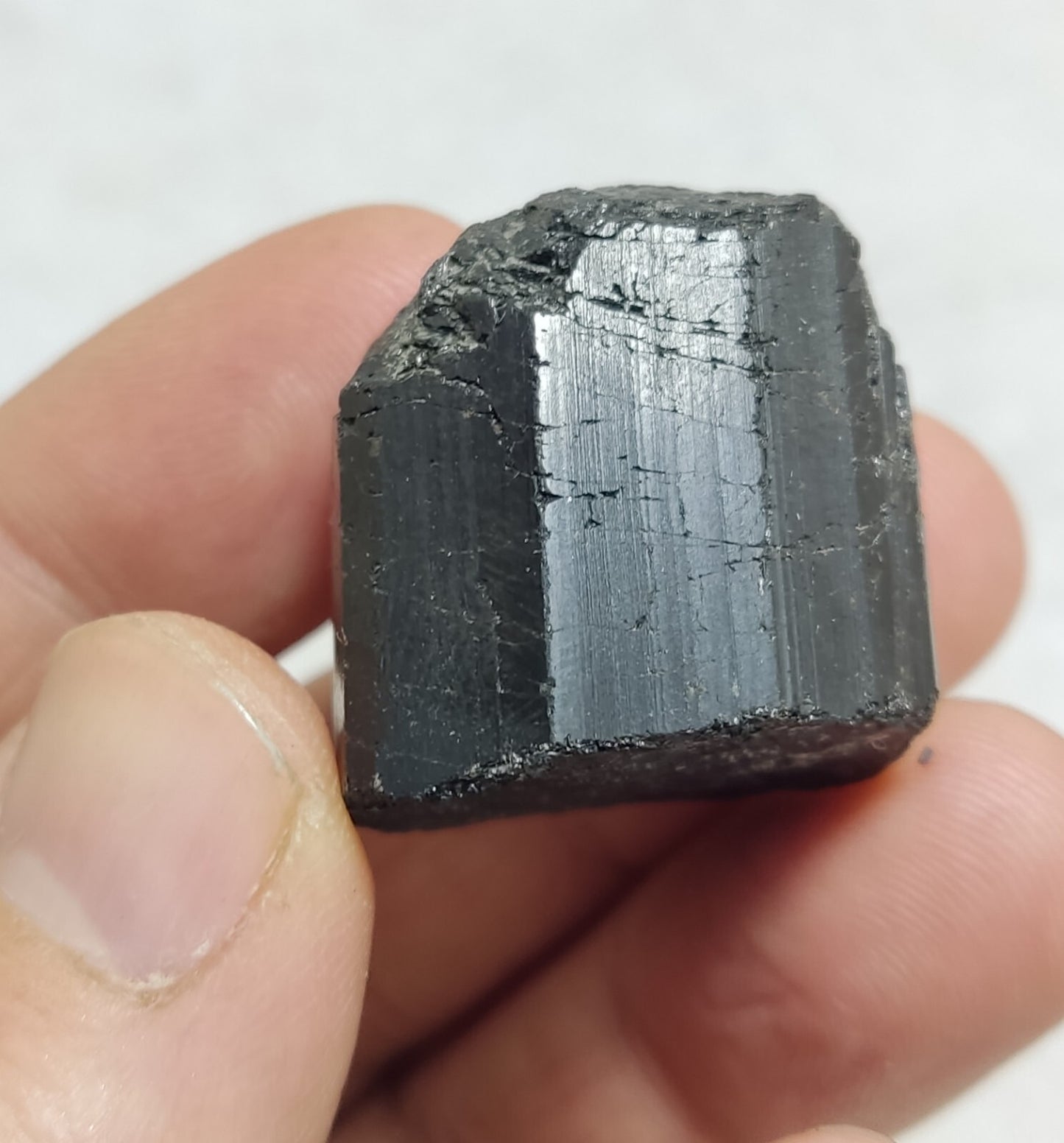 An amazing specimen of terminated black tourmaline 38 grams