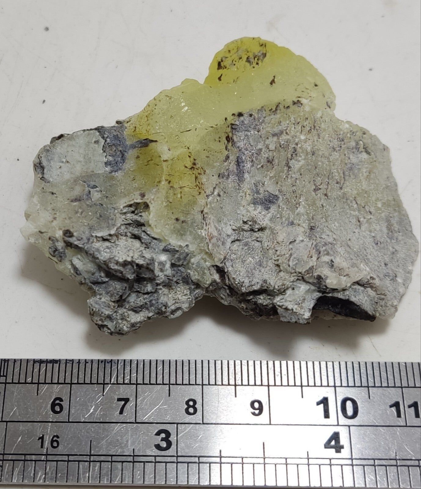 An Aesthetic Natural specimen of brucite with chromite 41 grams
