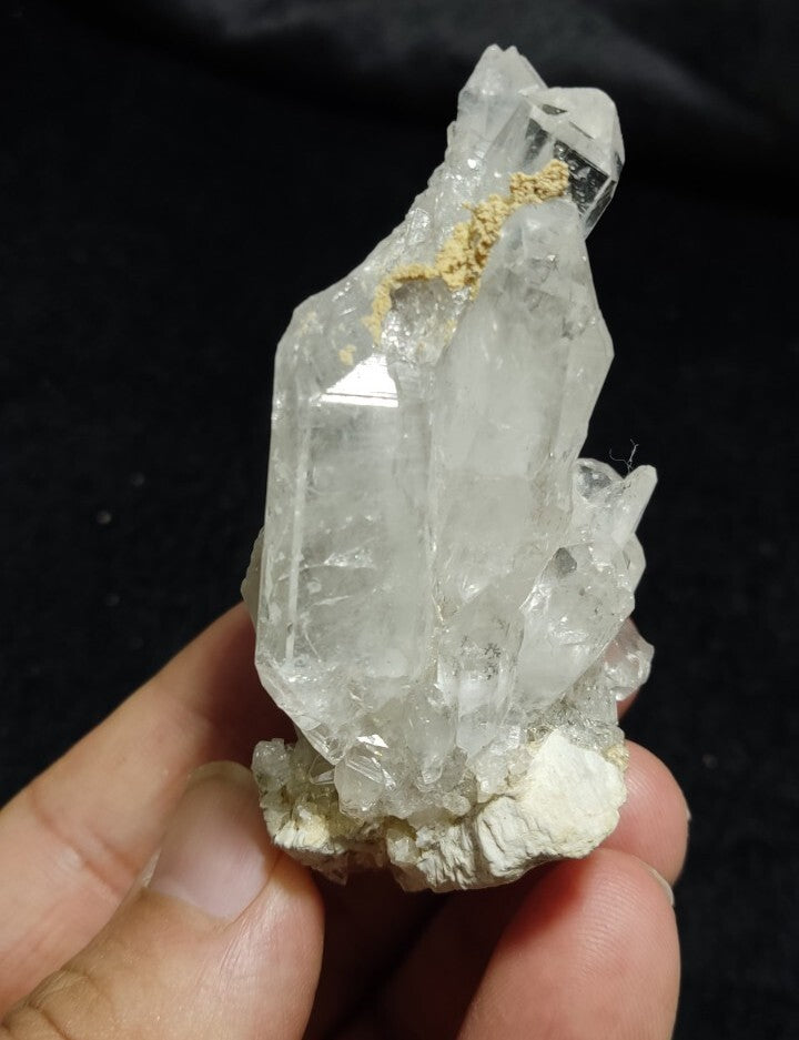 Faden quartz specimen 90 grams