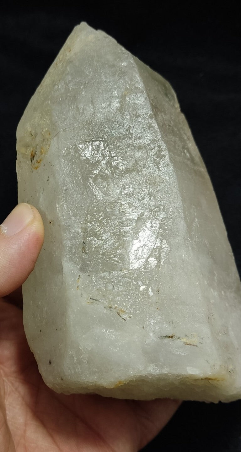 Large Natural beautifully terminated Quartz crystal 1080 grams