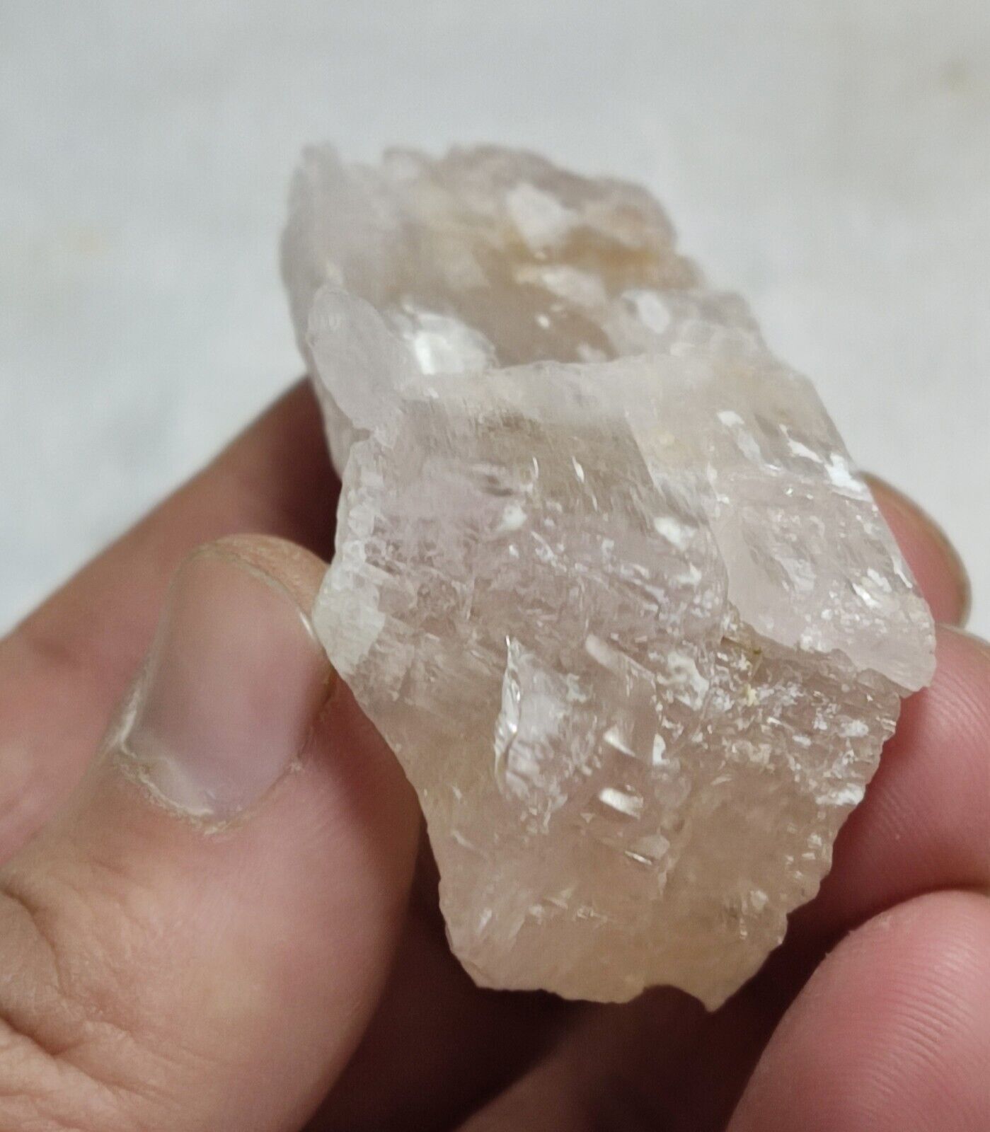 A very Aesthetic Natural fully etched spodumene crystal 107 grams