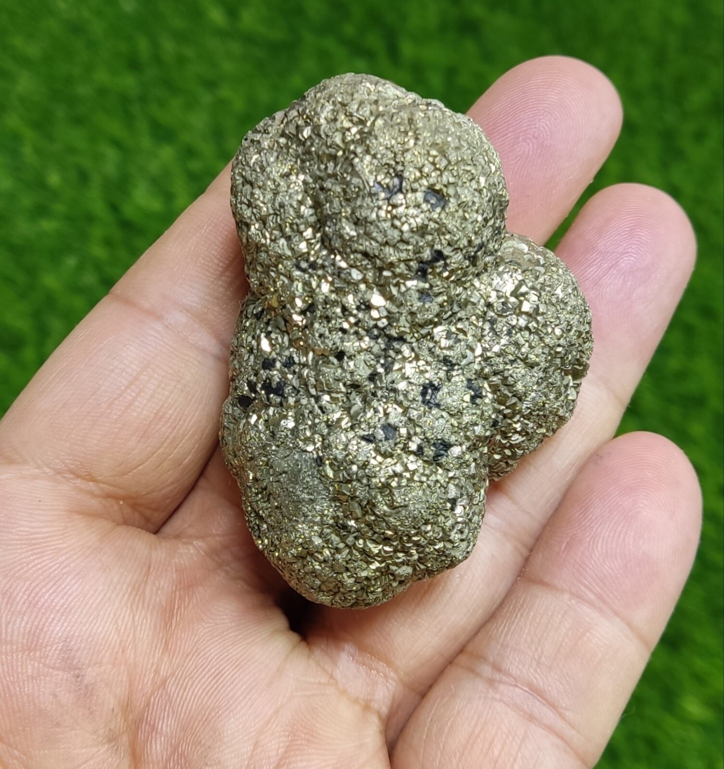 182 grams specimen of pyrite/marcasite 182 grams