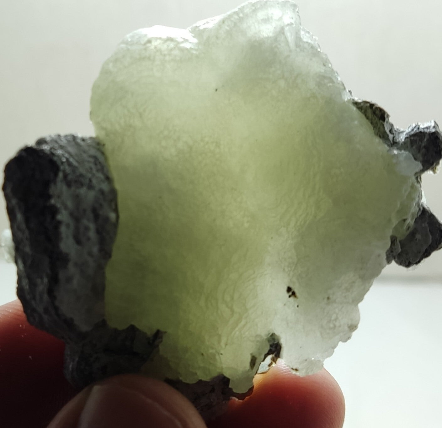 An Aesthetic Natural specimen of brucite with chromite 57 grams