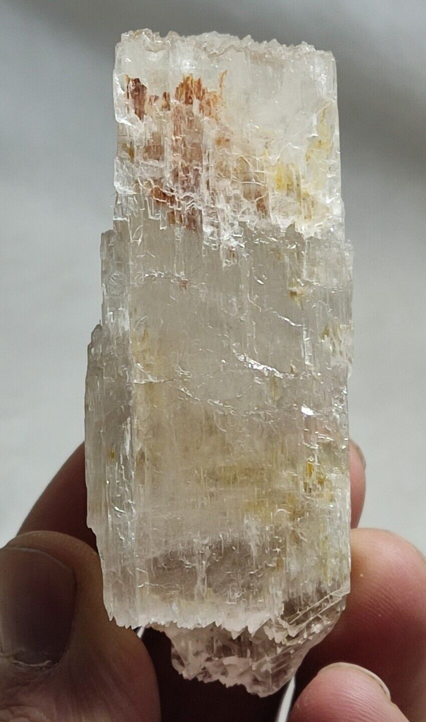 A very Aesthetic Natural fully etched spodumene crystal 107 grams
