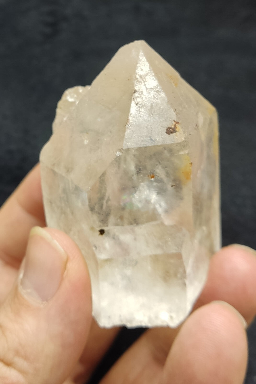 An Aesthetic specimen of quartz crystal specimen 167 grams