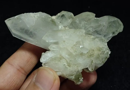 Natural Chlorite quartz Cluster specimen  143 grams