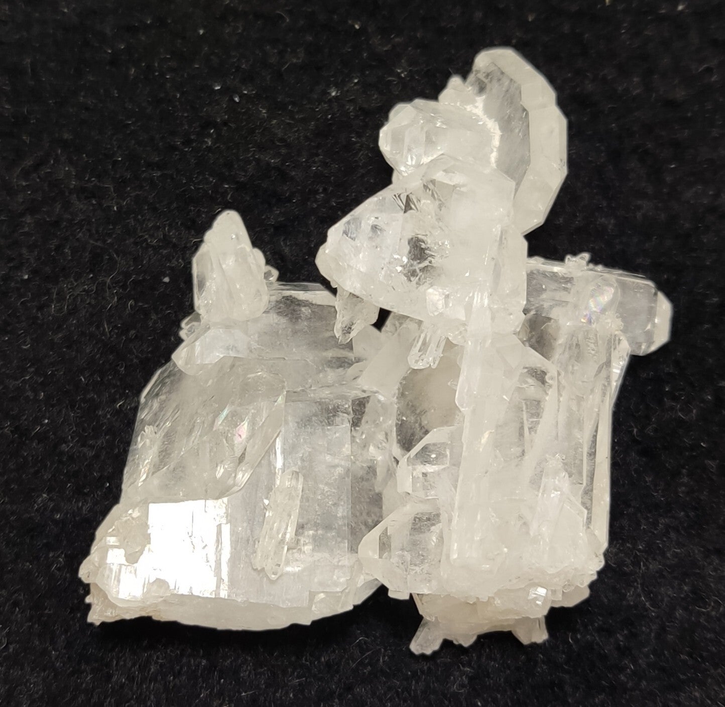 An Aesthetic terminated faden Quartz crystal specimen 18 grams