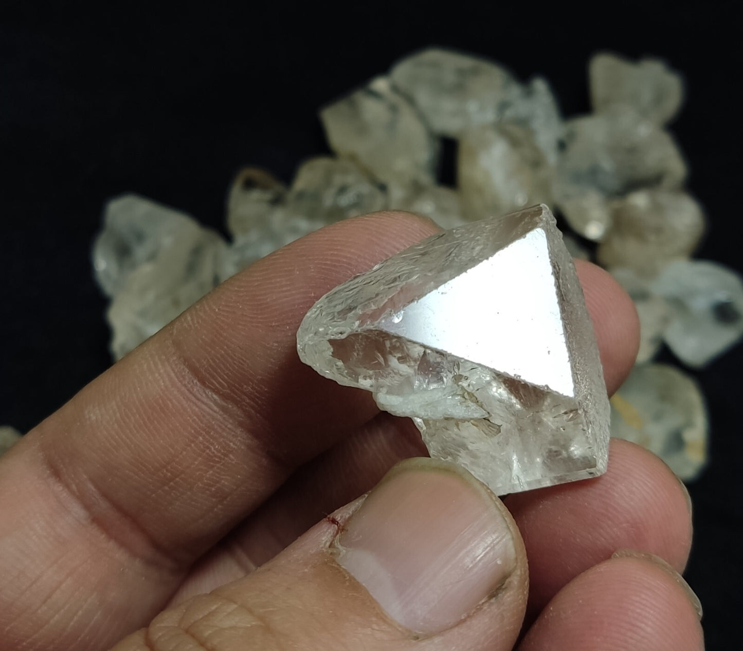 380 grams beautiful terminated Topaz crystals