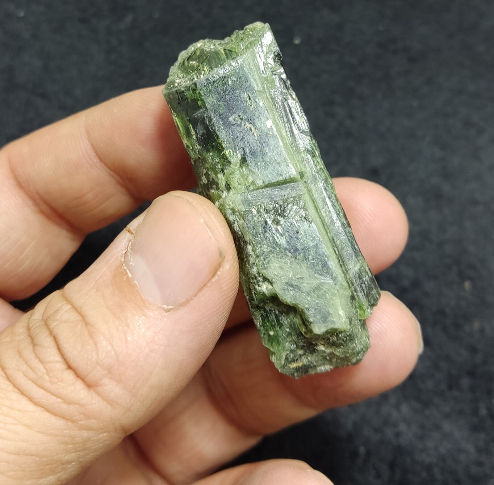 An amazing specimen of diopside crystal 45 grams
