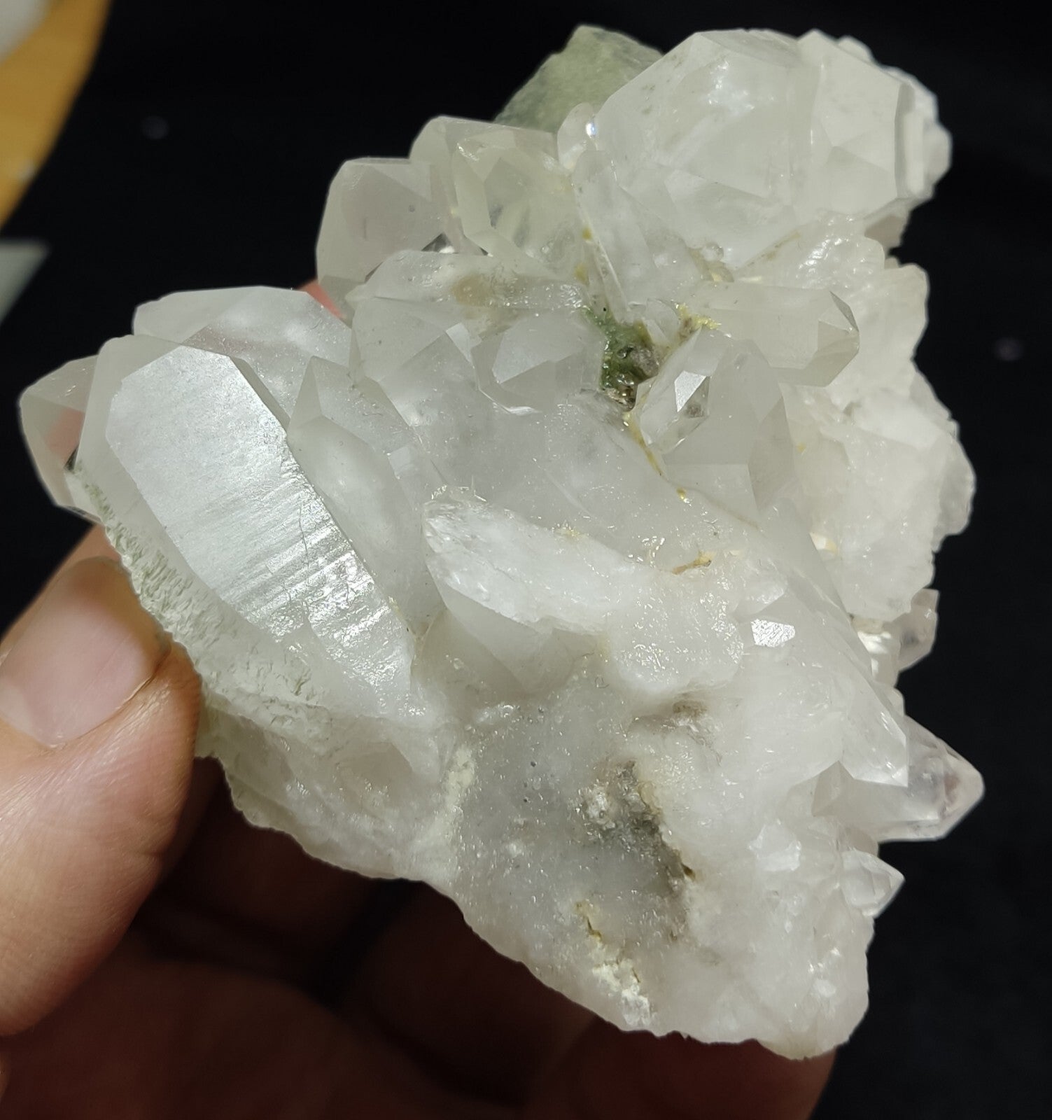 An Aesthetic terminated specimen of Quartz cluster 201 grams
