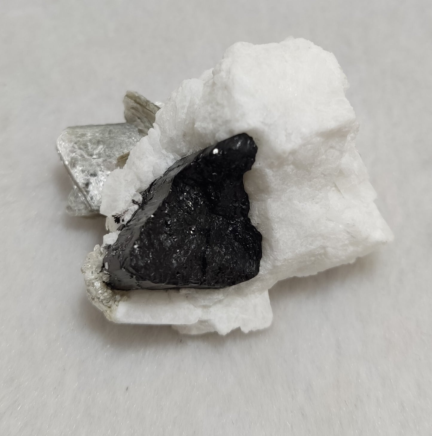 An Aesthetic combo specimen of feldspar, Tourmaline, muscovite 31 grams