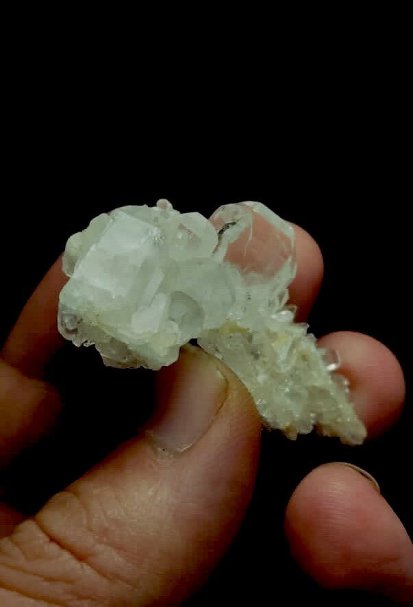 Natural Faden  Quartz Crystal 11 Grams.