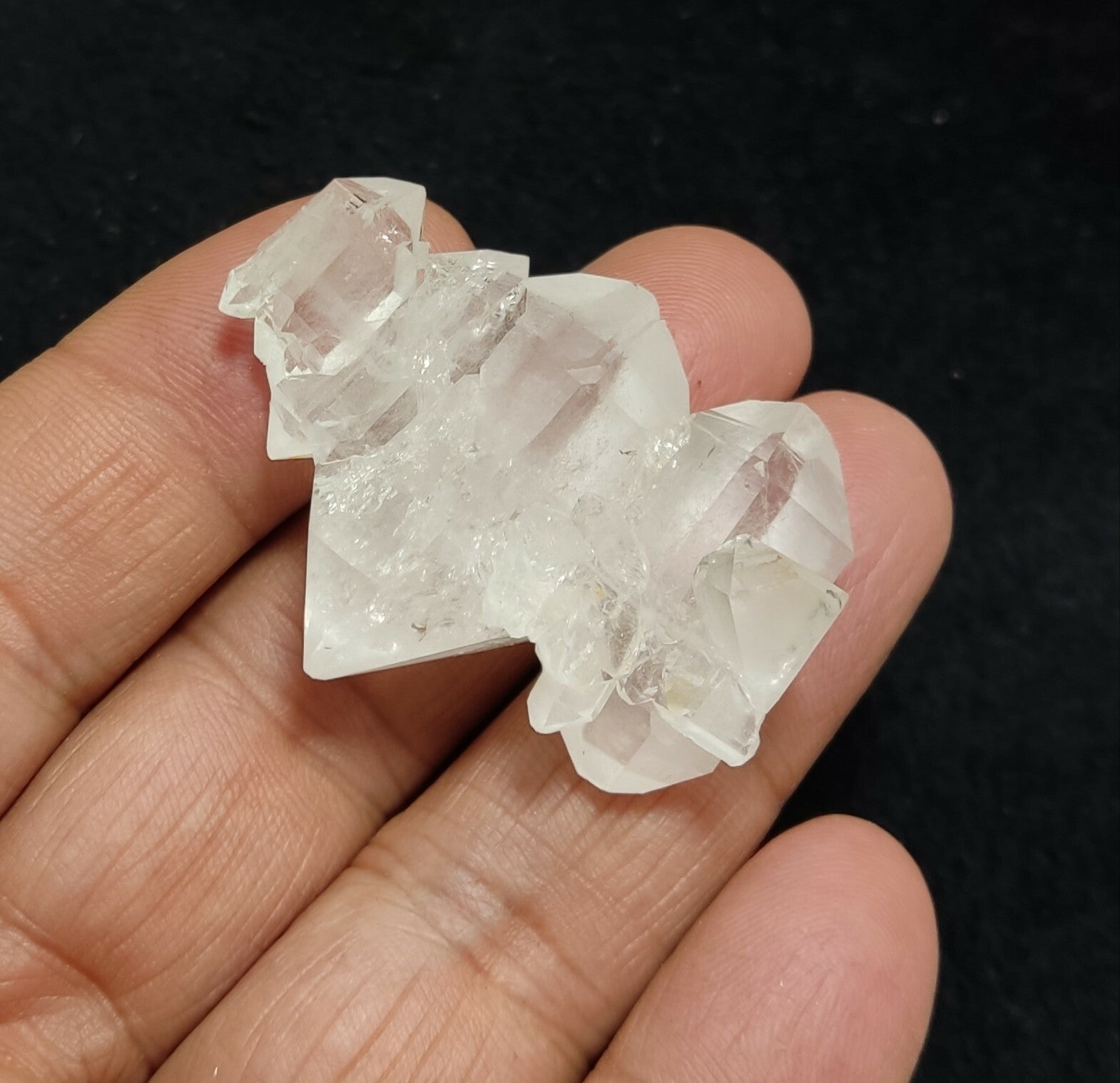 An amazing specimen of terminated faden Quartz crystal 21 grams