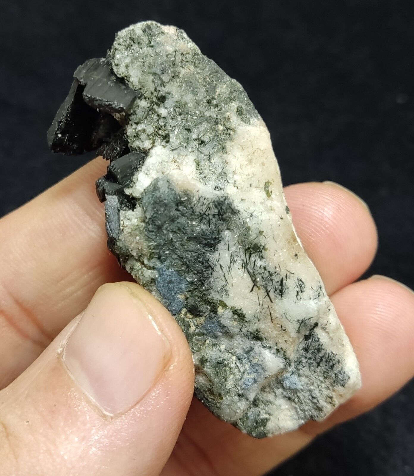 An aesthetic combo specimen of aegirine on albite 38 grams