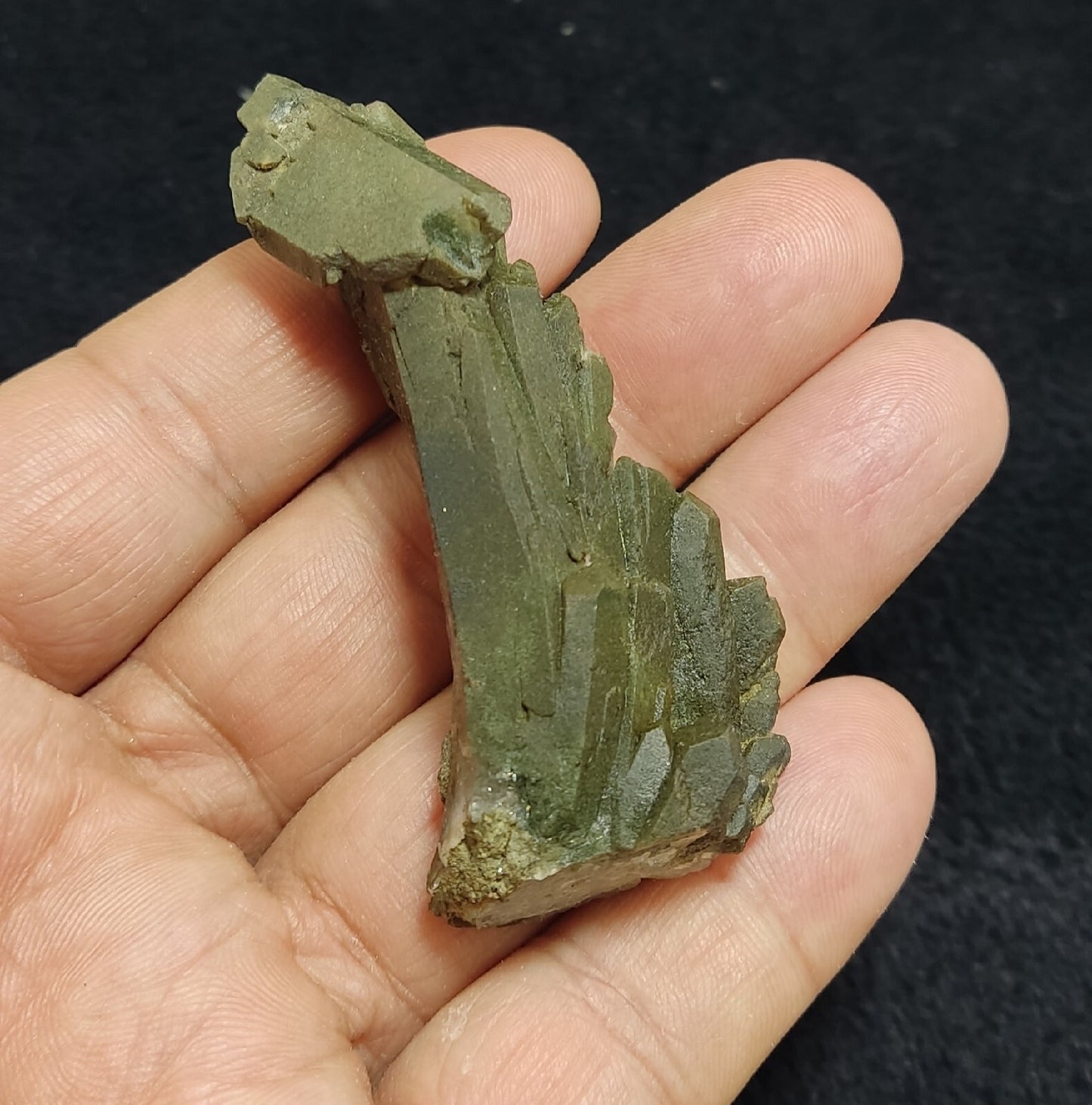 Natural Chlorite Quartz Crystal Bended Formations  35 grams