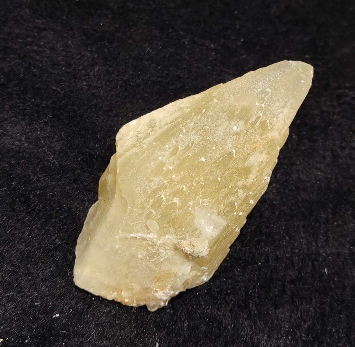 A very Aesthetic Natural beautifully terminated Calcite crystal 72 grams