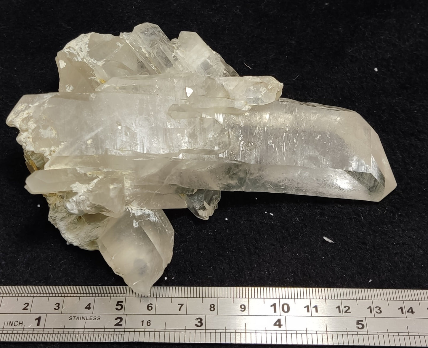 An Aesthetic specimen of Quartz cluster 362 grams