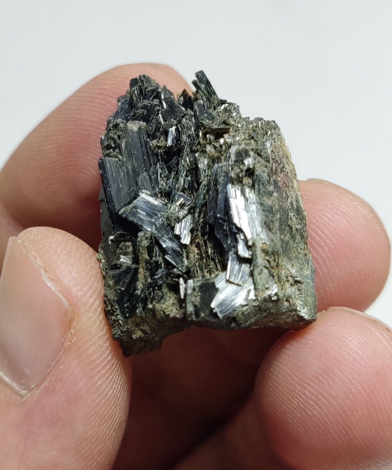 An aesthetic specimen of terminated aegirine crystal cluster 12 grams