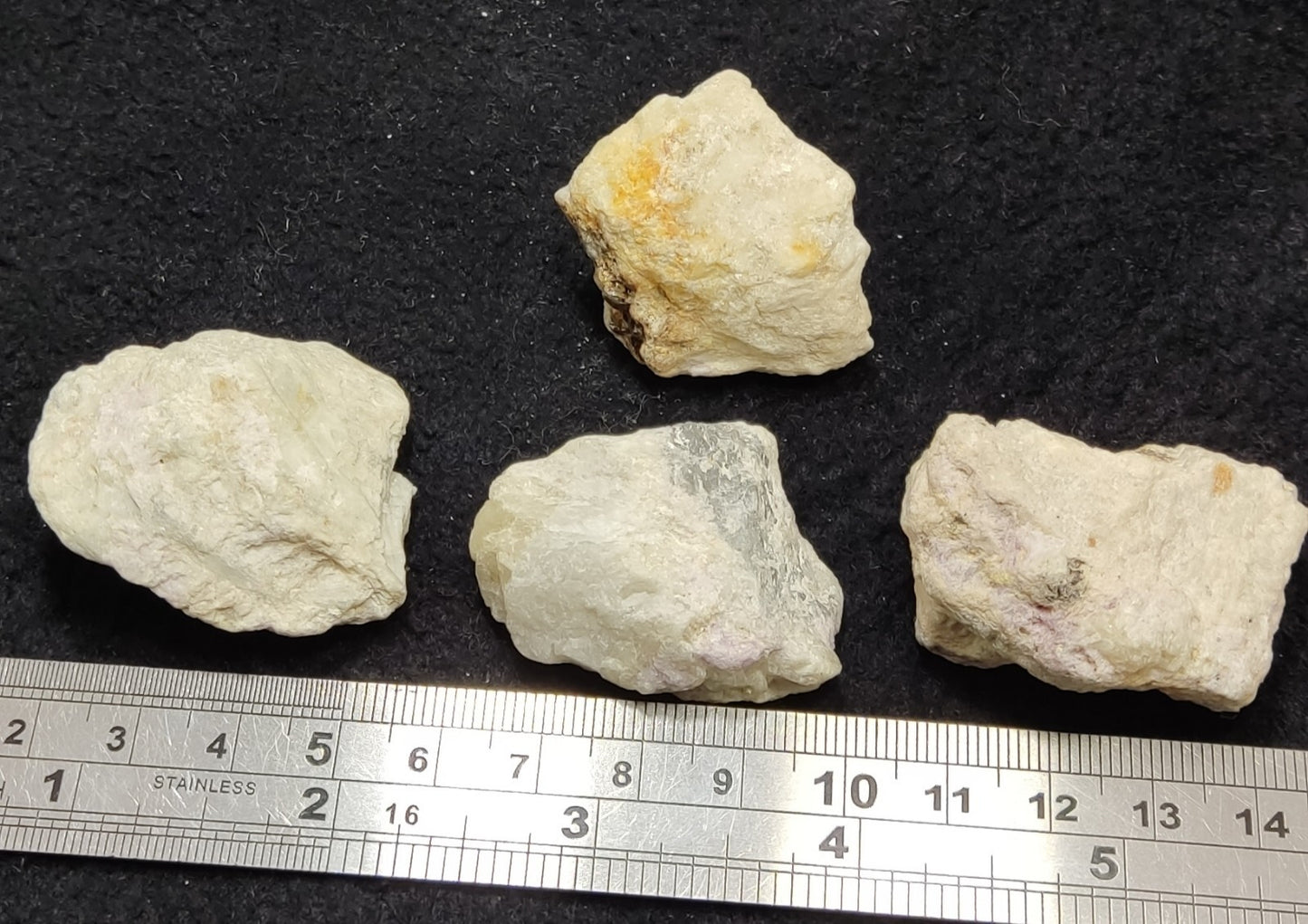 109 grams Natural rough Hackmanite