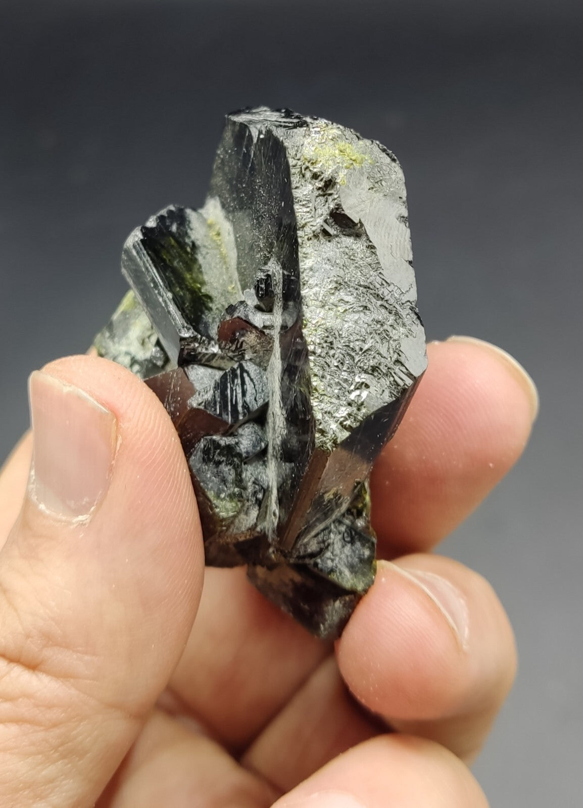 An Aesthetic Natural terminated epidote crystal specimen 115 grams