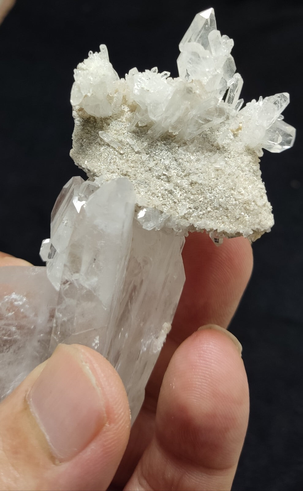 An Aesthetic terminated faden Quartz specimen 94 grams