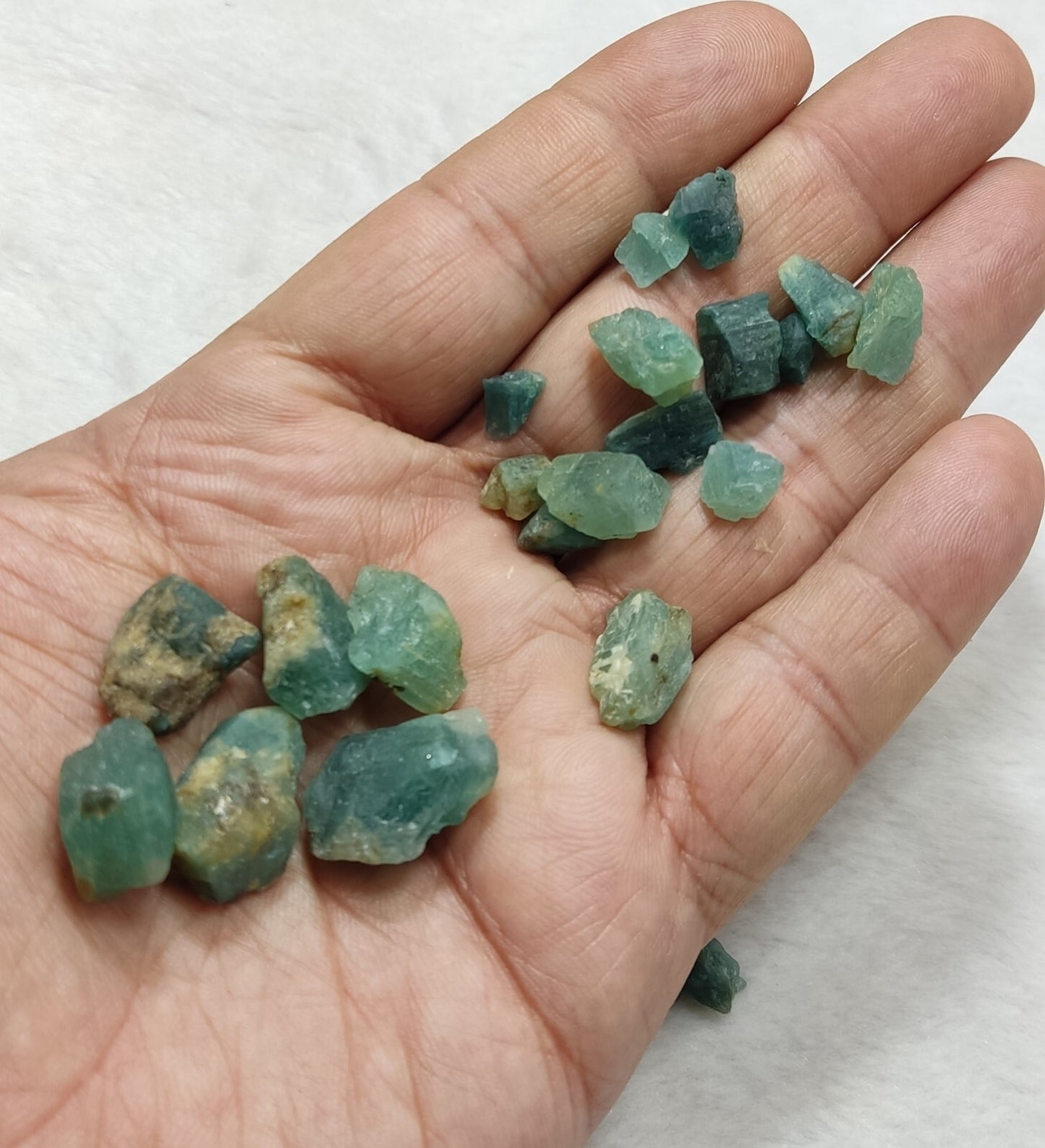 52 grams Rare grandidierite