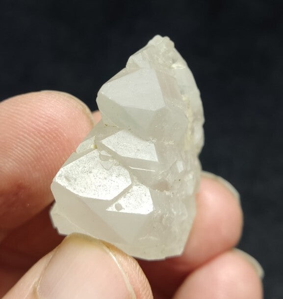 Natural terminated gwindel Quartz crystal 28 grams