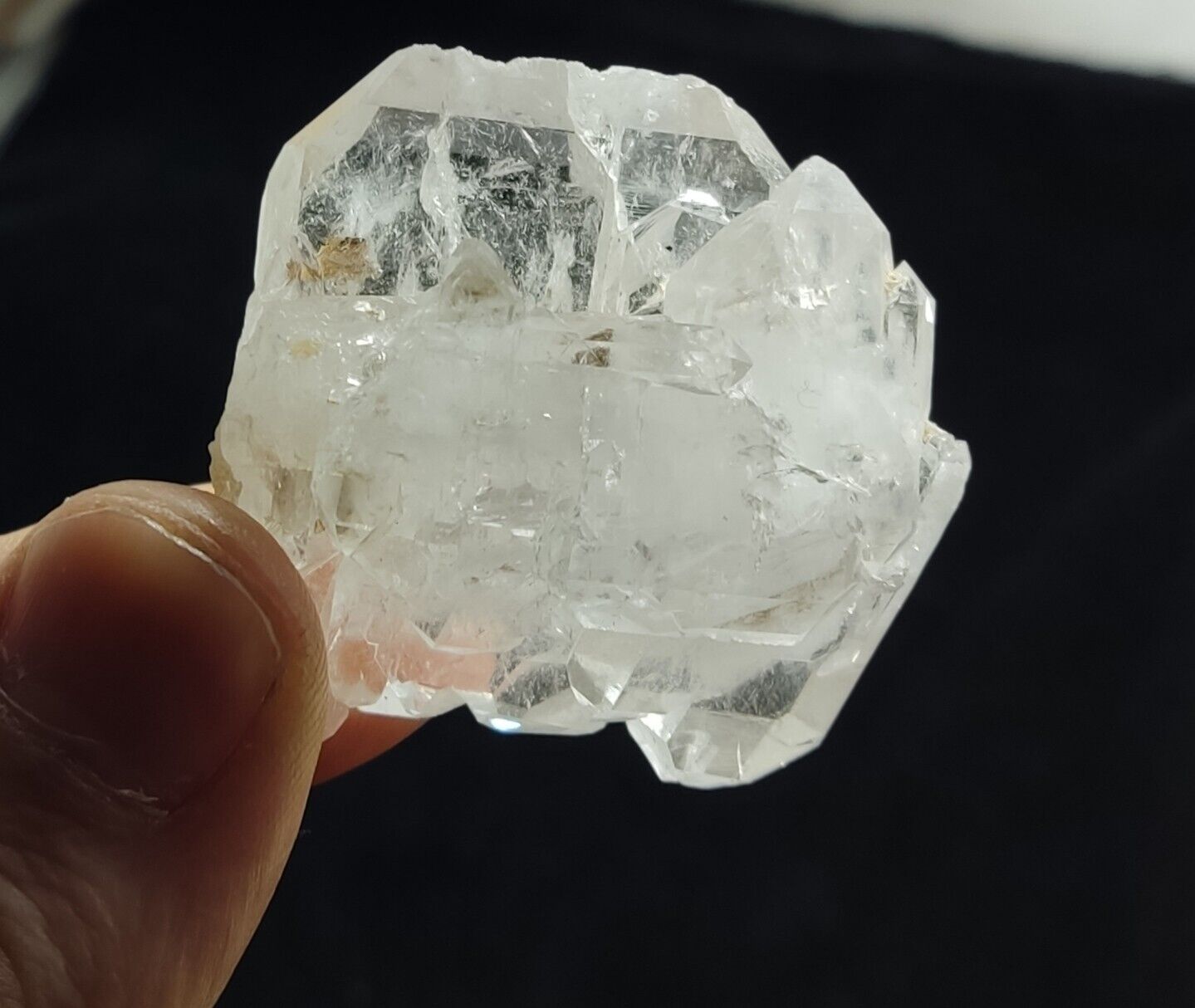 A very Aesthetic Natural beautifully terminated Faden Quartz crystal 38 grams