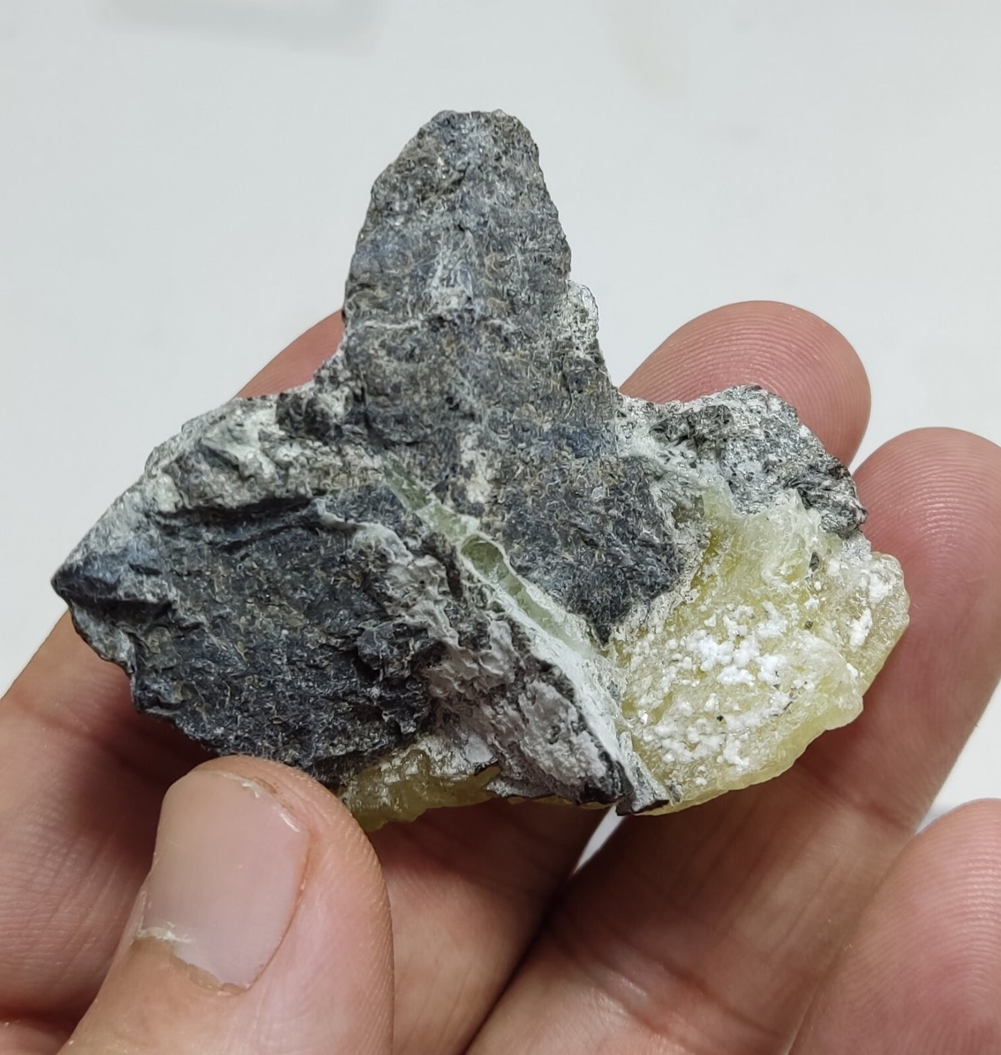 An Aesthetic Natural specimen of brucite with chromite 44 grams