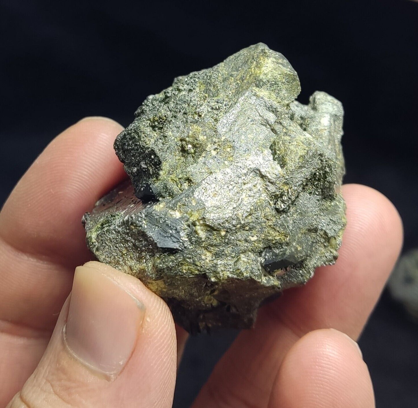 An Aesthetic Natural terminated epidote crystal specimen 109 grams