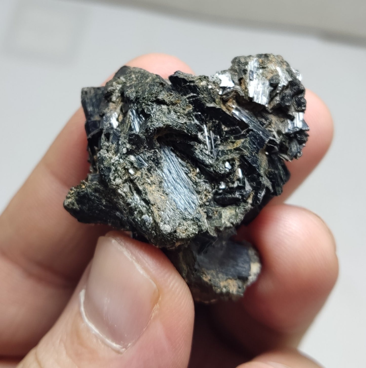 An aesthetic specimen of terminated aegirine crystal cluster 25 grams