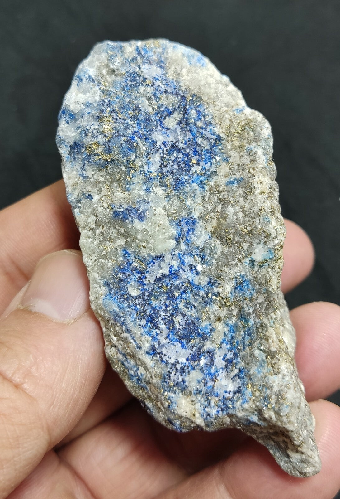 Amazing specimen of fluorescent sodalite-Lazurite on matrix with pyrite 119 gram