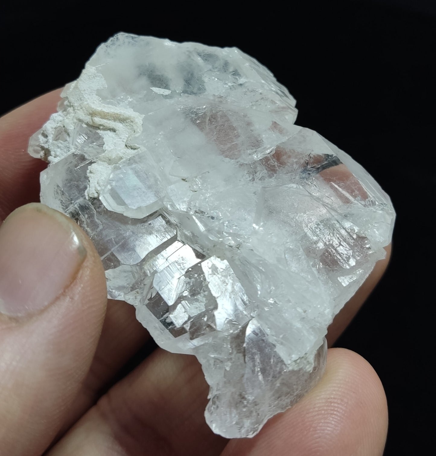 A very Aesthetic Natural beautifully terminated Faden Quartz crystal 38 grams