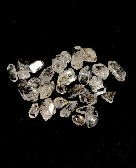 Petroleum Quartz Crystal lot 16 Grams.