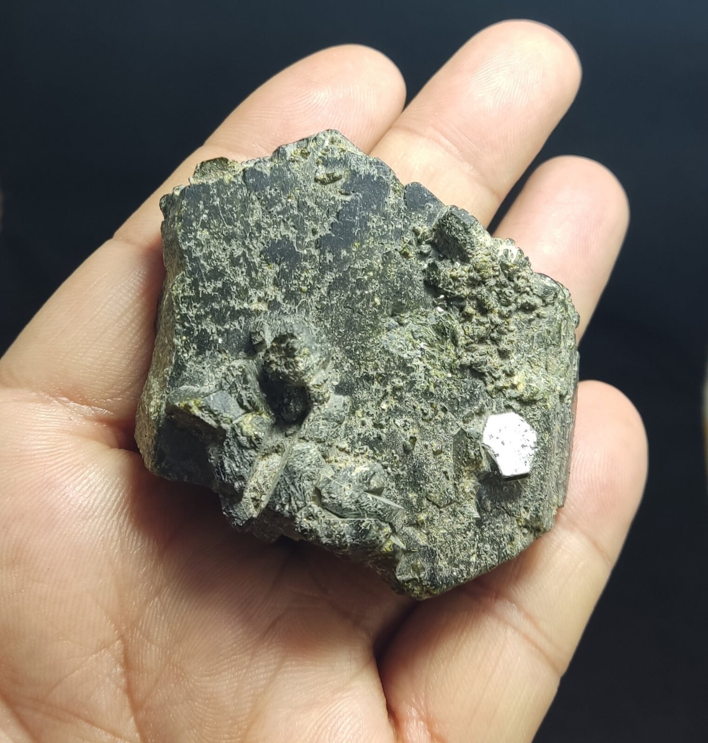 An Aesthetic Natural terminated epidote crystal specimen 102 grams