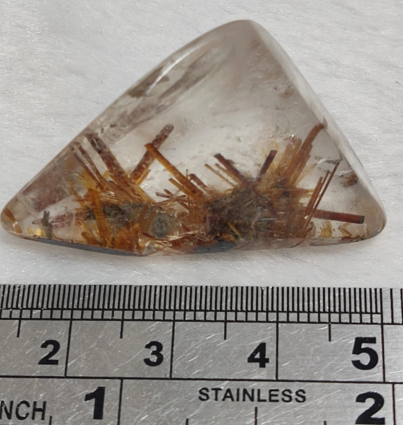 Rutiles quartz polished tumble 80 carats