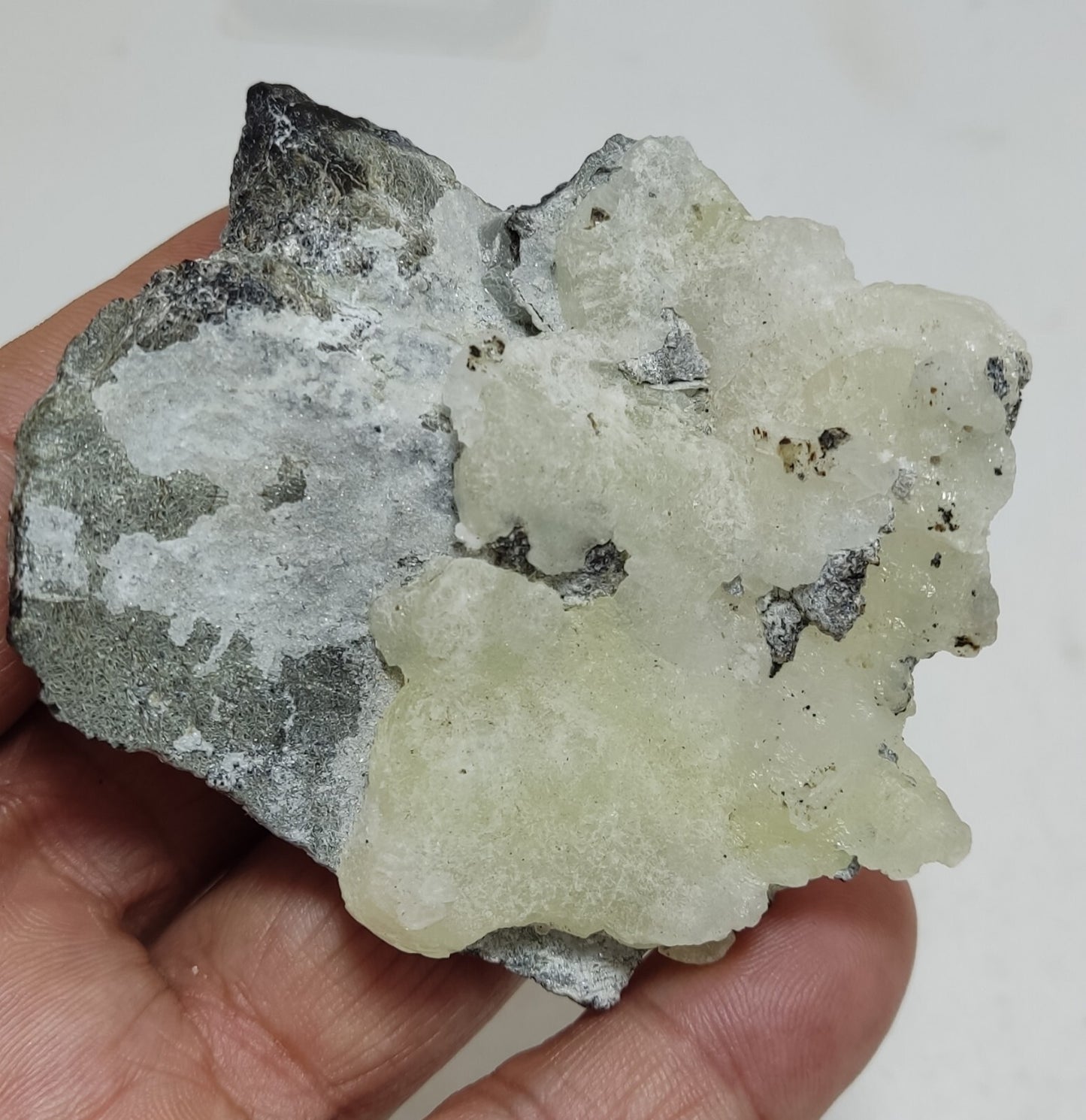 An Aesthetic Natural specimen of brucite with chromite 109 grams