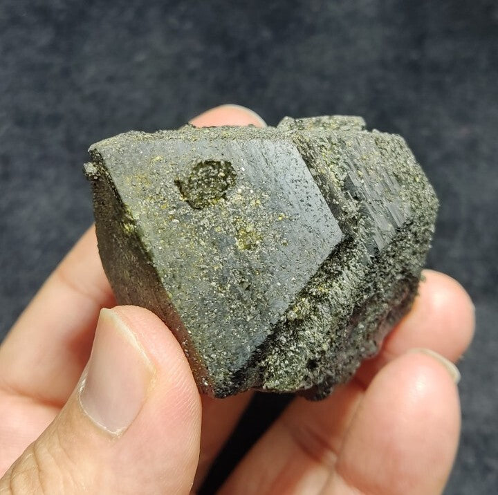 Dark Green Lusterous Epidote Crystal 226 grams