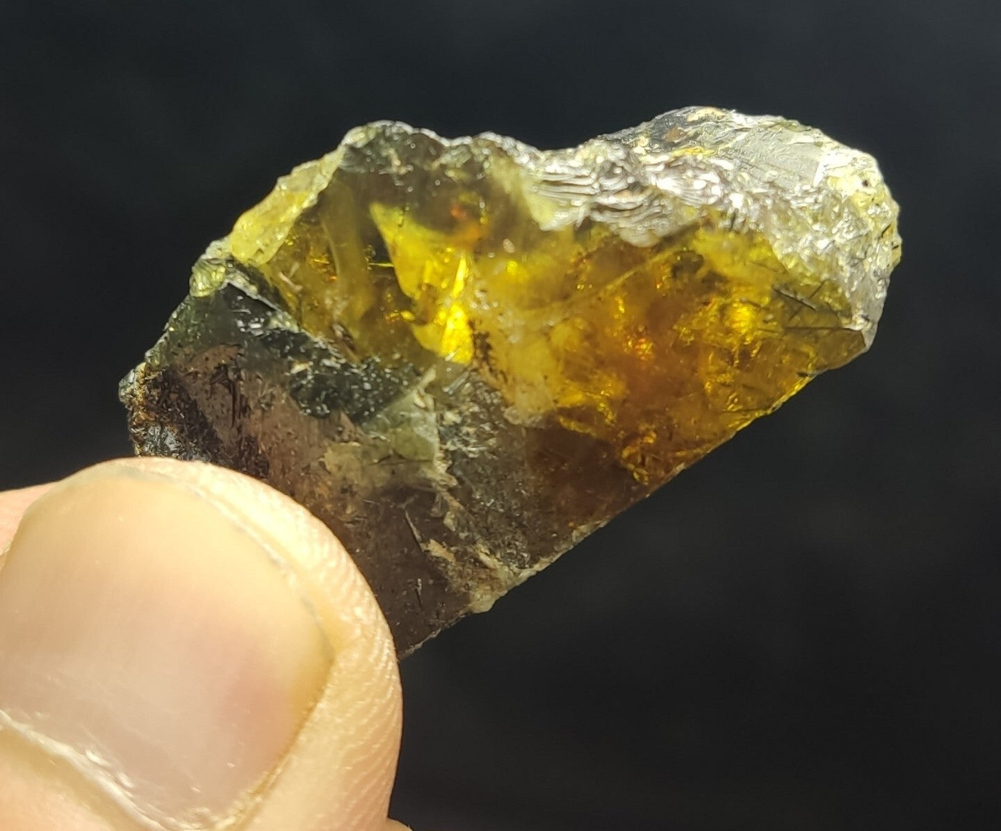 Natural Sphene Titanite Crystal 13 grams