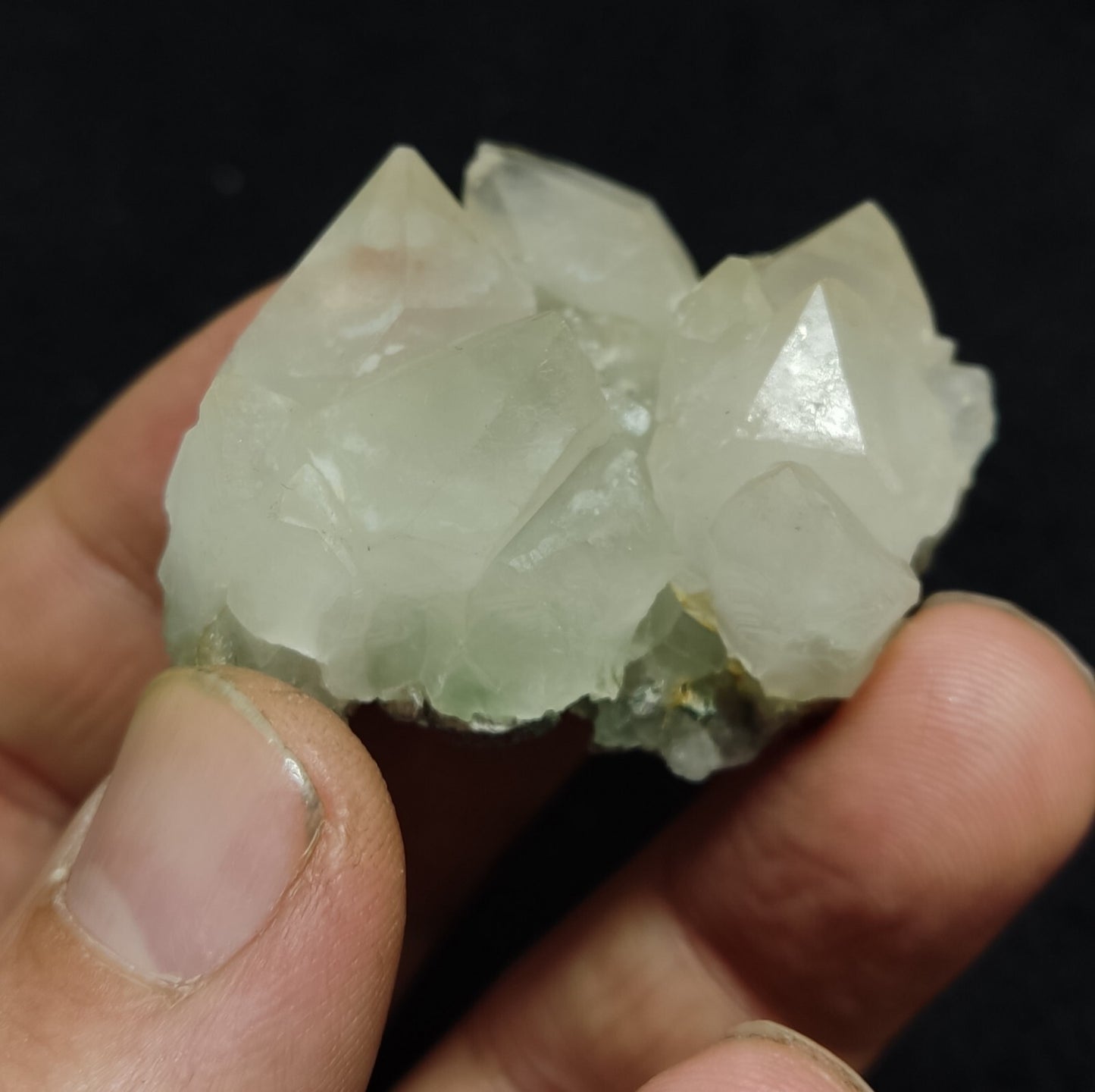 An Aesthetic terminated epidote Quartz specimen 48 grams