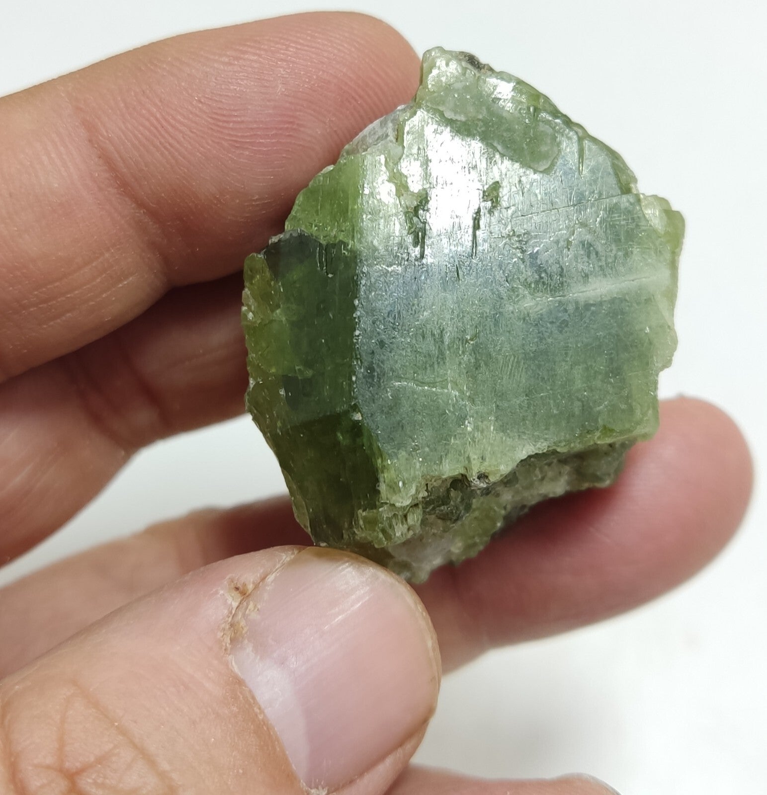 An amazing specimen of diopside crystal 46 grams