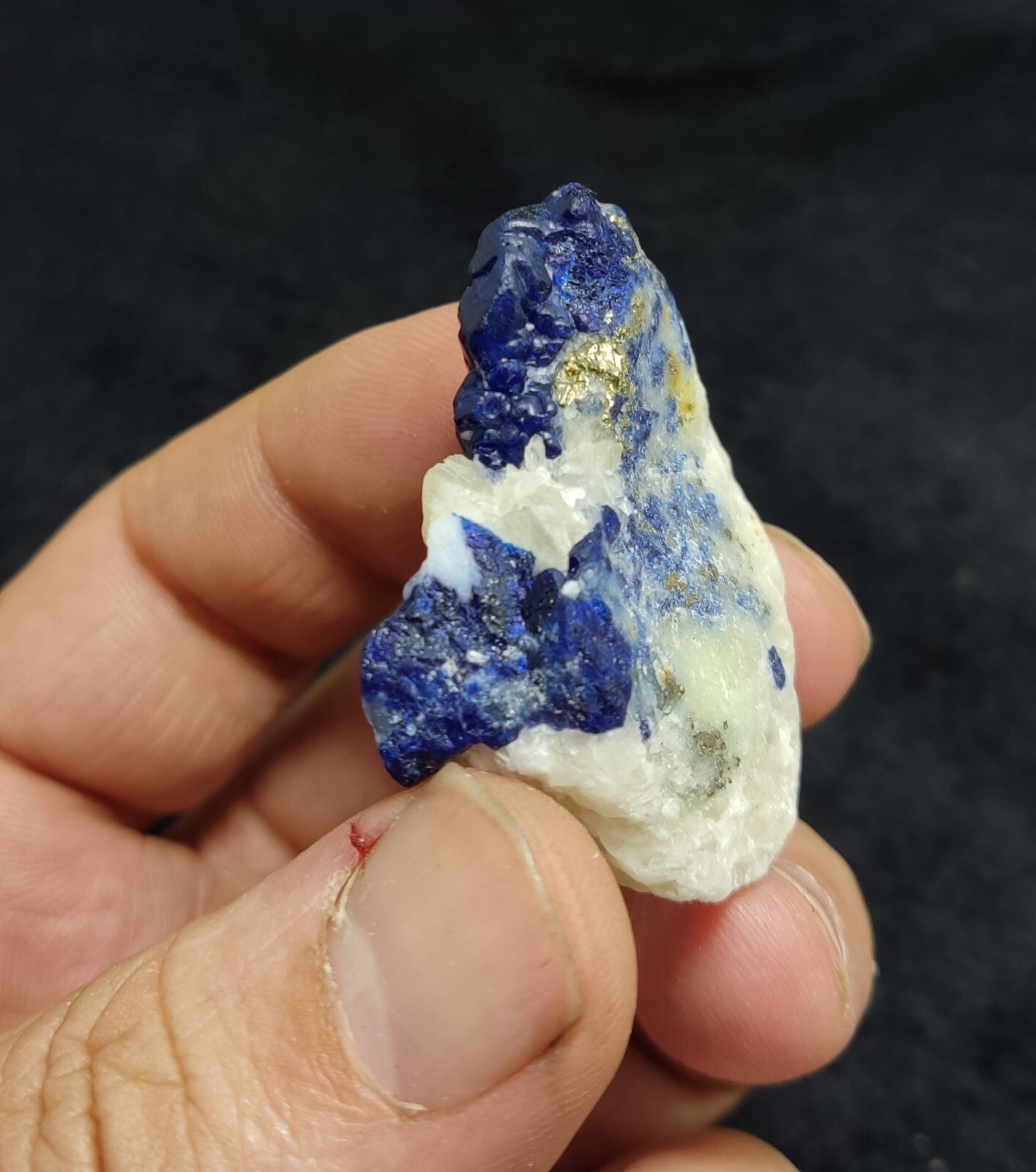 An Aesthetic specimen of fluorescent Lazurite/afghanite with Pyrite 26 grams