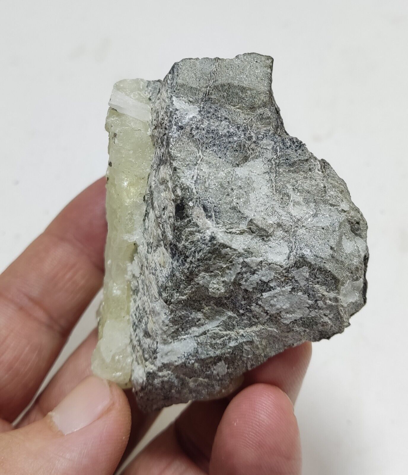 An Aesthetic Natural specimen of brucite with chromite 109 grams