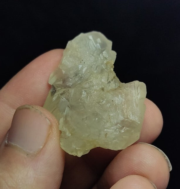 Natural terminated gwindel Quartz crystal 22 grams