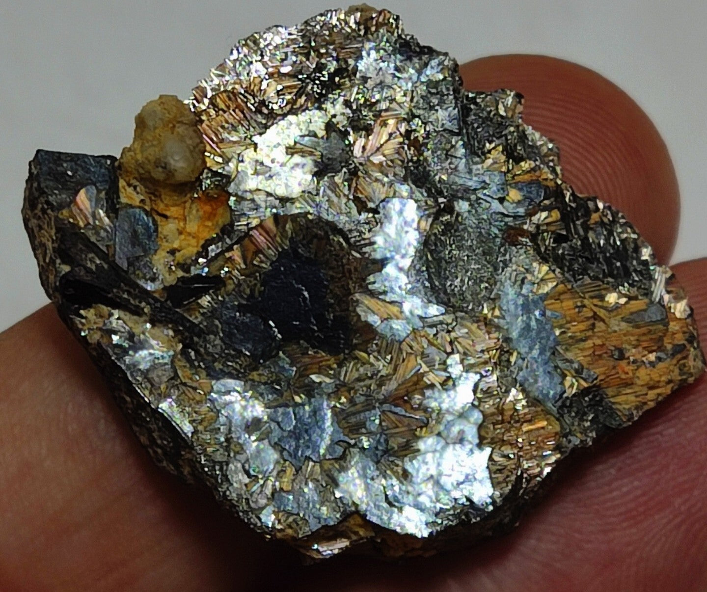 12 grams hematite specimen with rutiles saginite inclusions
