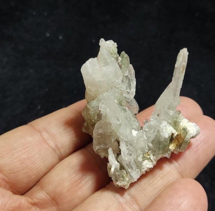 Unique Chlorite Quartz 30 grams