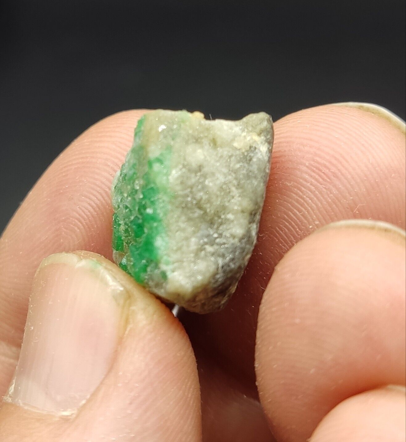 An Aesthetic miniature specimen of emerald in matrix 6.5 grams