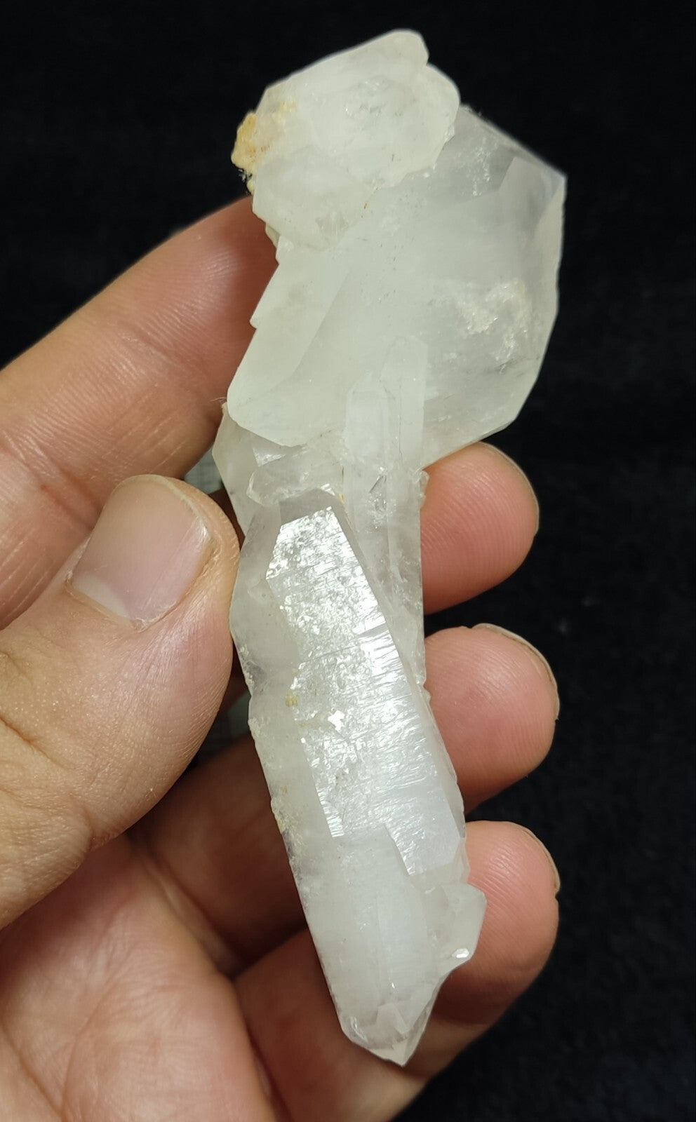An Aesthetic Natural beautifully terminated Quartz specimen 67 grams